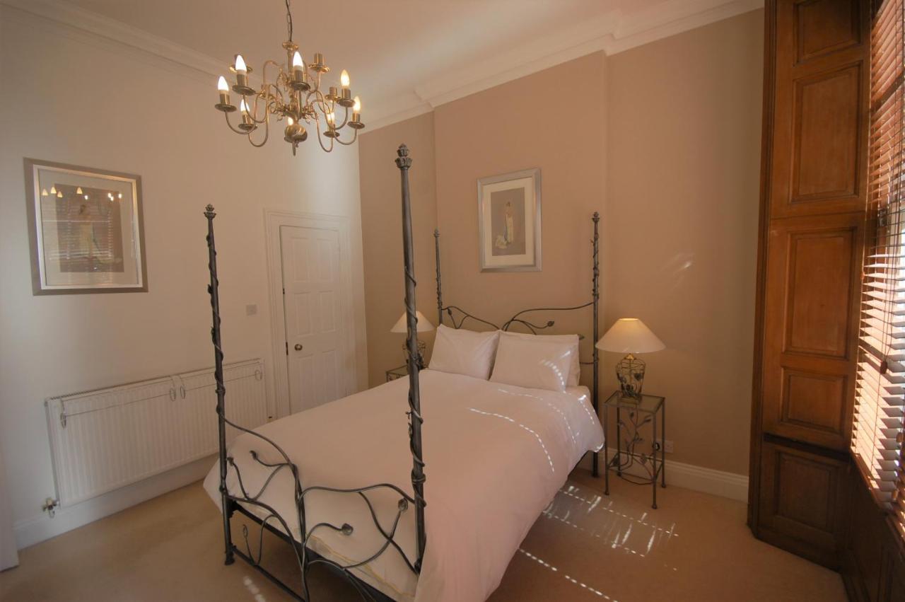 Edinburgh Flats Company - Queen Street - Centre Экстерьер фото